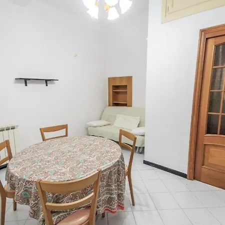 Bilocale Nel Centro Storico Al Secondo Piano Apartment *